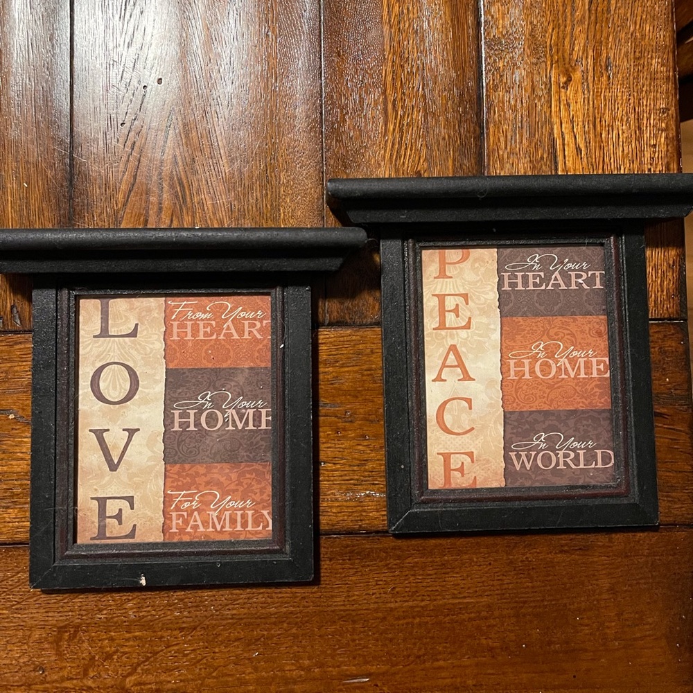‘Love’ & ‘Peace’ signs